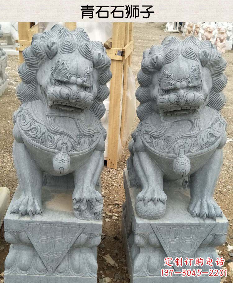 信阳青石雕刻的传统工艺美狮