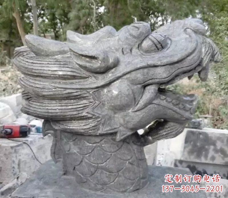 信阳青石龙头雕塑