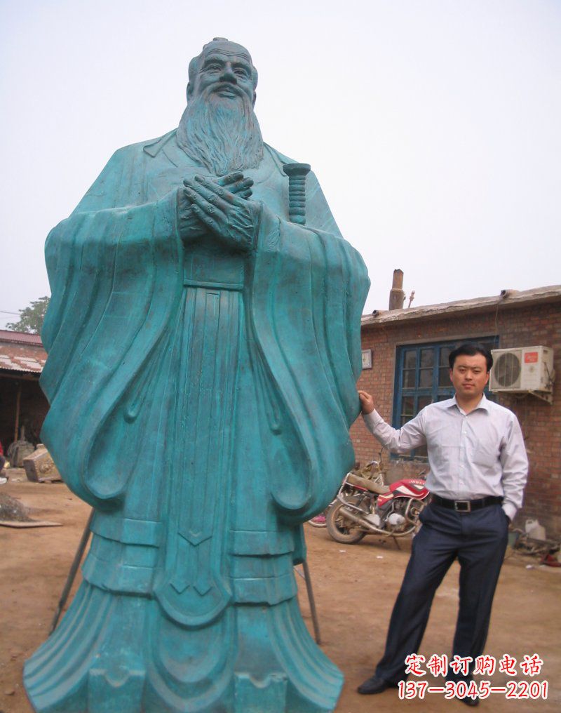 信阳来自中国历史的经典孔子雕塑