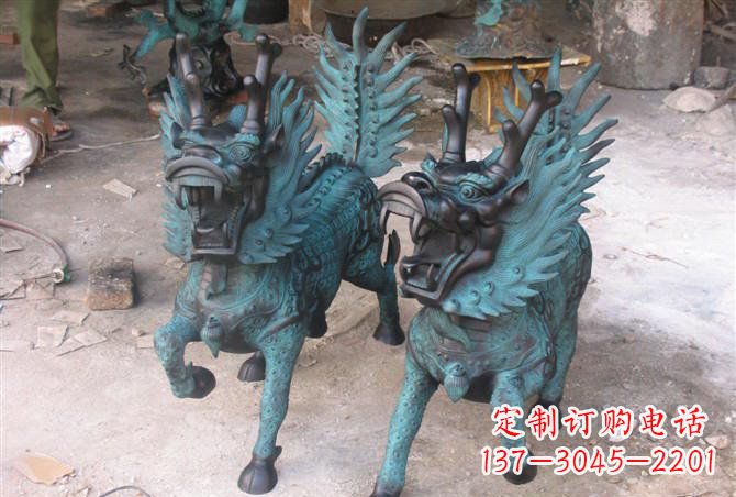 信阳追求完美的青铜麒麟雕塑