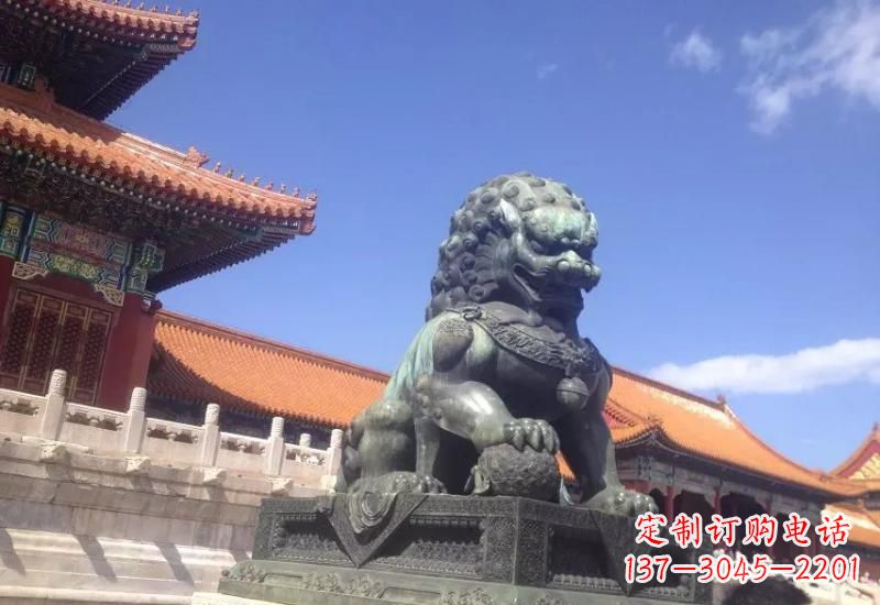 信阳精致青铜狮子雕塑,表达荣耀之美