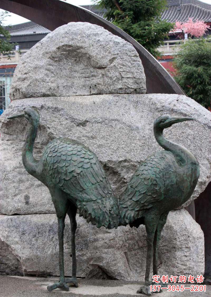 信阳青铜仙鹤公园动物雕塑--令人叹为观止的完美艺术品