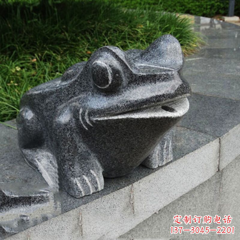 信阳活力四射的青蛙喷水雕塑