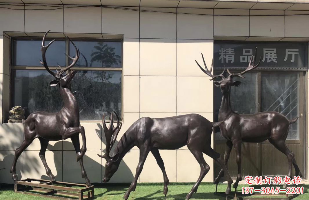 信阳群鹿铜雕塑,艺术精雕细琢