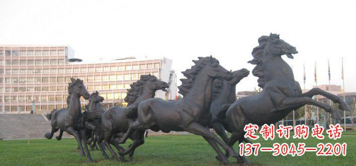 信阳群马公园动物铜雕,让艺术描绘你的故事