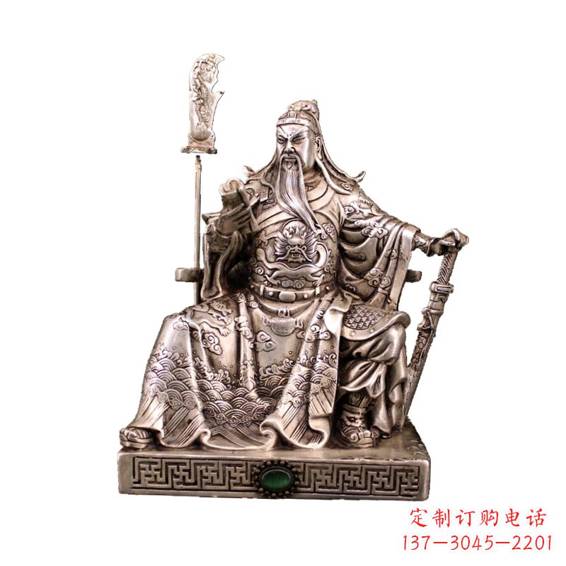 信阳体现英雄风范的关公雕塑