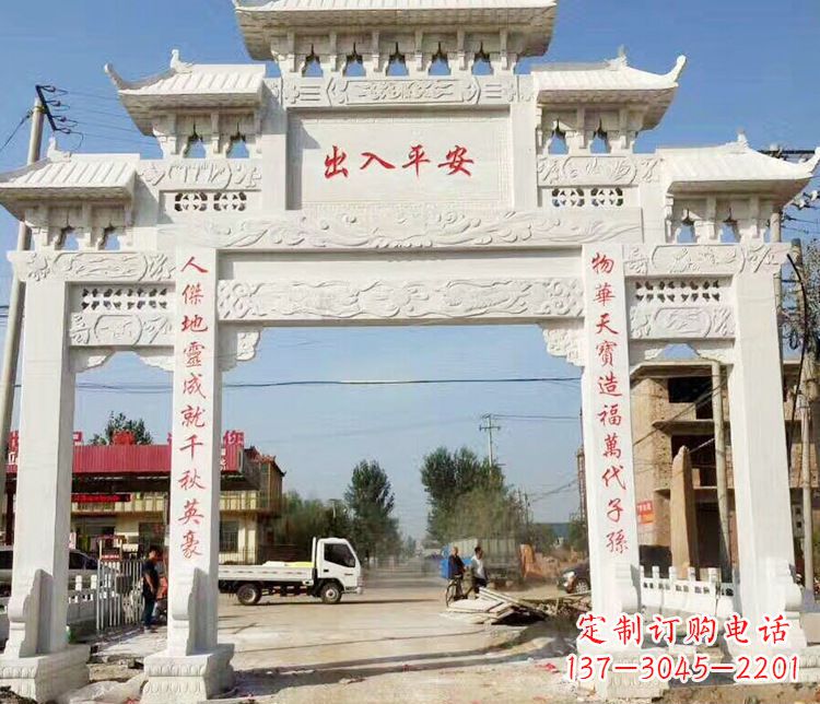 信阳三门石牌坊石雕艺术