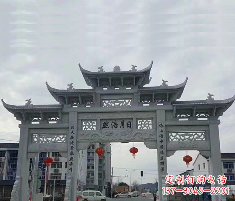 信阳三门五楼石牌坊:精美石雕艺术