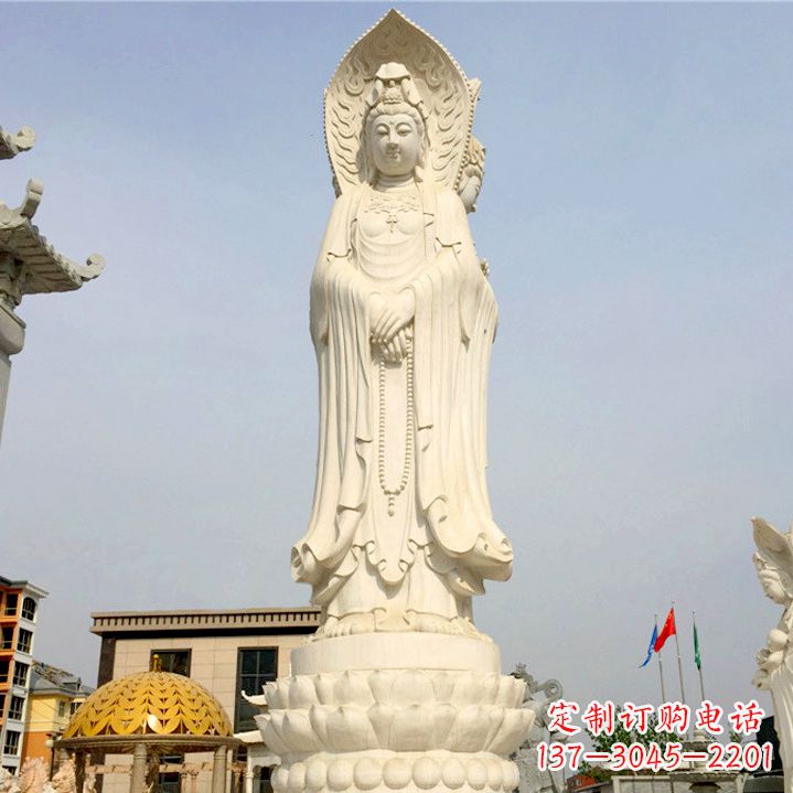 信阳中领雕塑:观音三面佛像雕塑