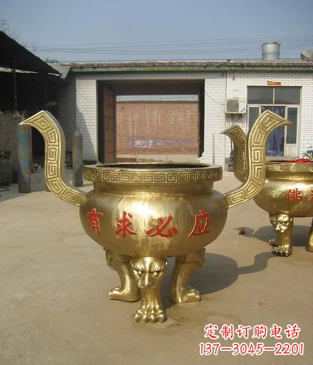 信阳三足香炉铜雕,装点你的寺庙
