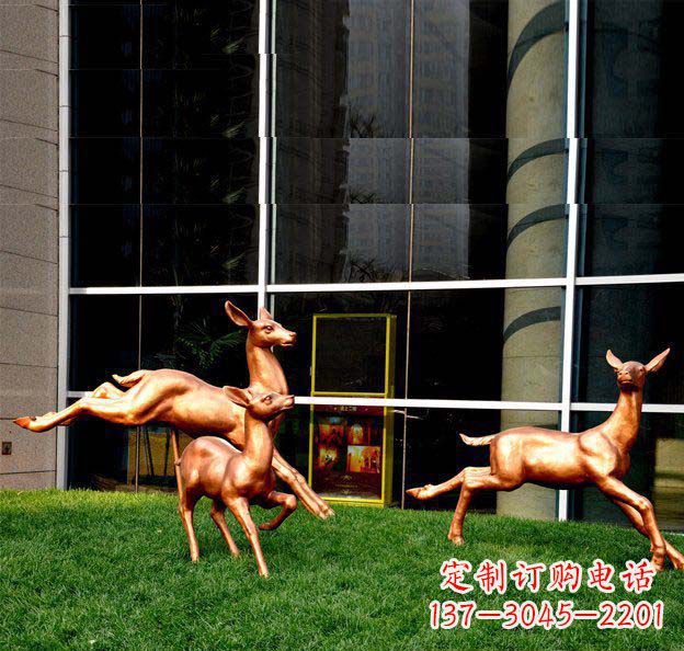 信阳铜质动物雕塑:引人眼球的定制之选