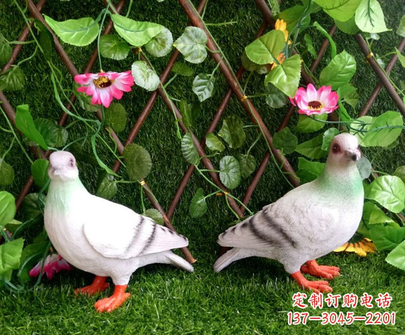 信阳传递和平的鸽子雕塑