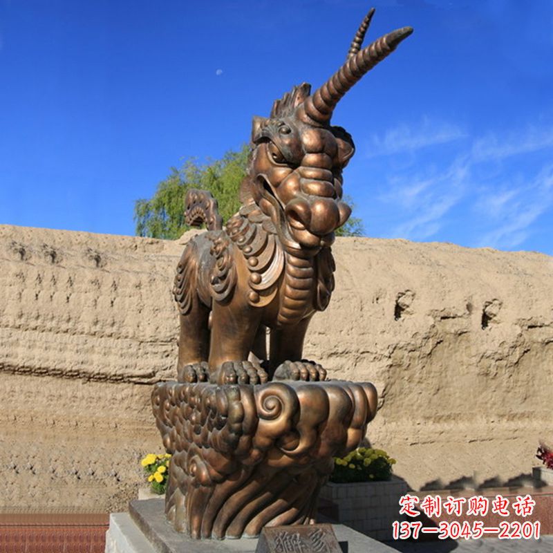 信阳神兽獬豸古铜雕塑摆件