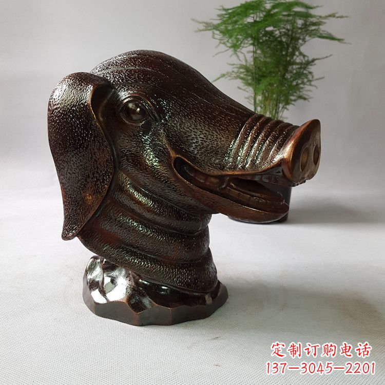 信阳精美完美的生肖猪铜兽首