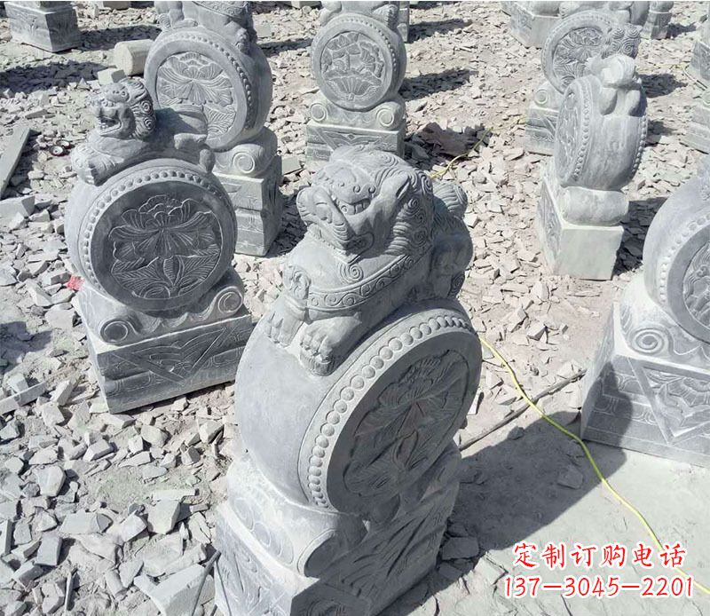 信阳狮子抱鼓石招财门墩石雕,尊贵大气典雅