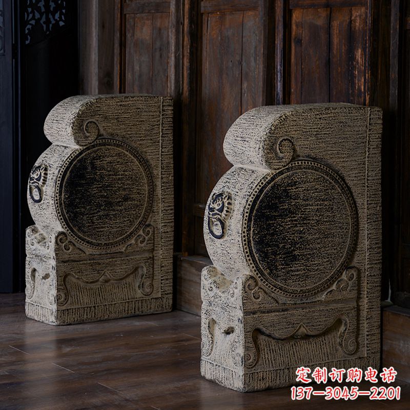 信阳风格独特的室外门墩雕塑