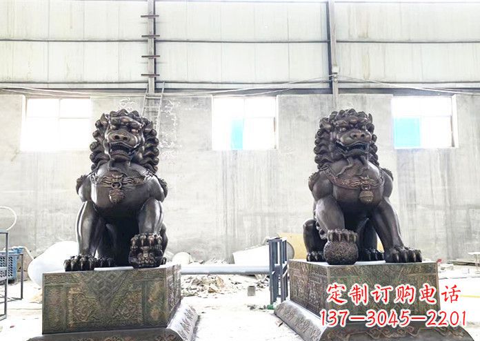 信阳中领雕塑专业生产高端铜狮子雕塑。狮子雕塑…