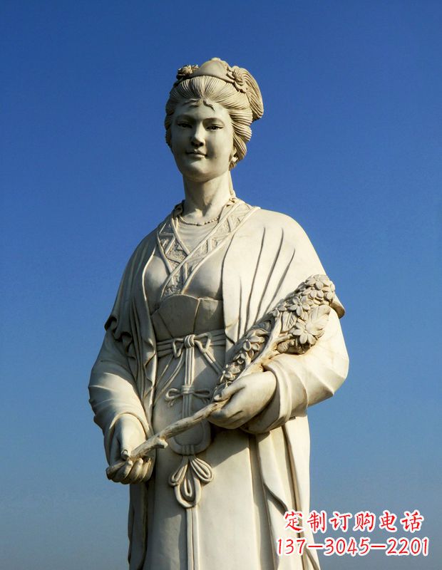 信阳领雕塑:精致雕刻,体现经典美女雕像