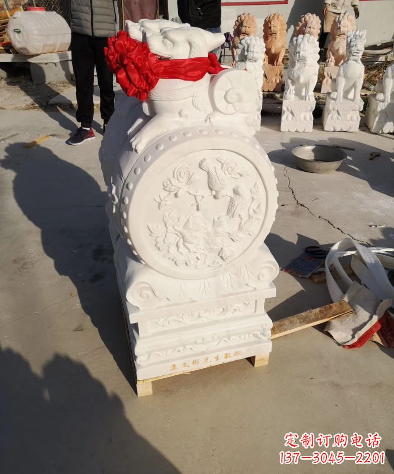 信阳中领雕塑出品:石雕招财大象雕塑