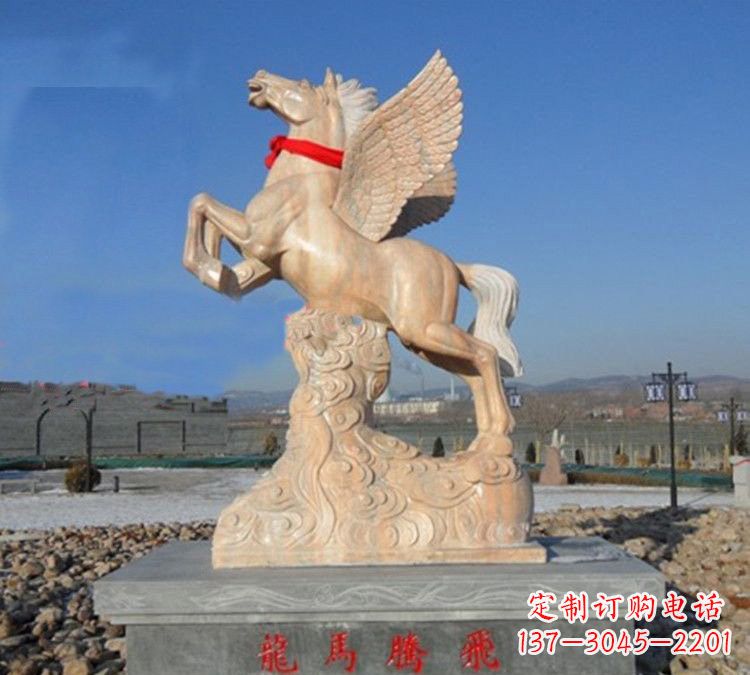 信阳让马雕塑赋予家居以灿烂热情——中领雕塑定制马雕塑