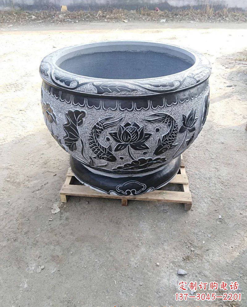信阳独特雕花盆,精美别致的家庭装饰
