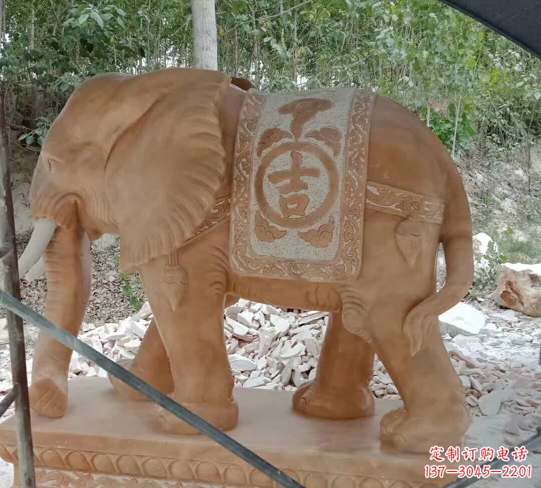 信阳美观高雅的吉祥大象雕塑