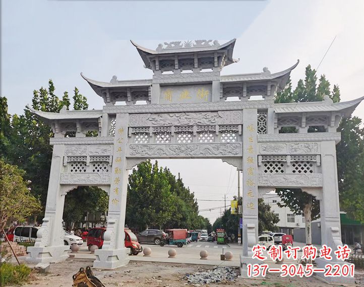 信阳石雕牌坊-人物雕塑定制