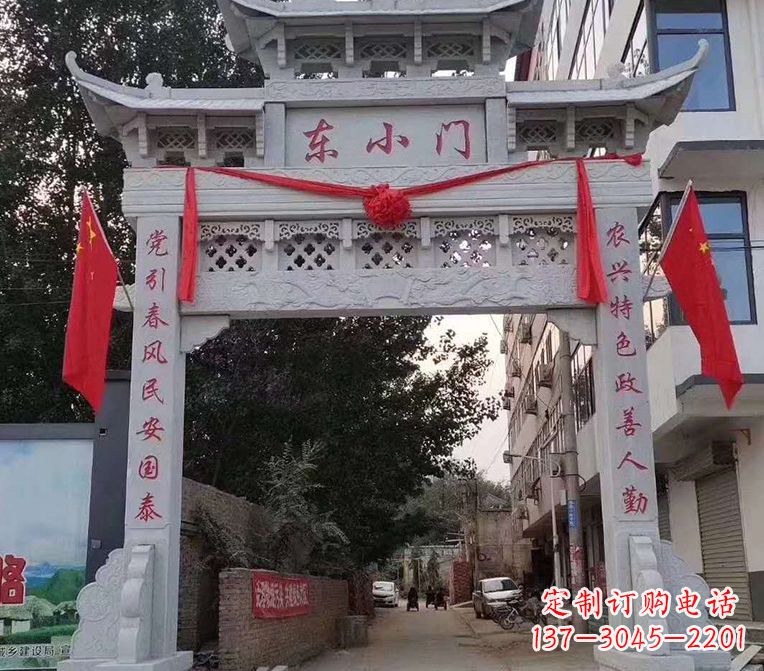 信阳精美锻铸牌楼雕塑,展现独特艺术魅力
