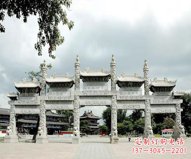 信阳石雕五门牌坊
