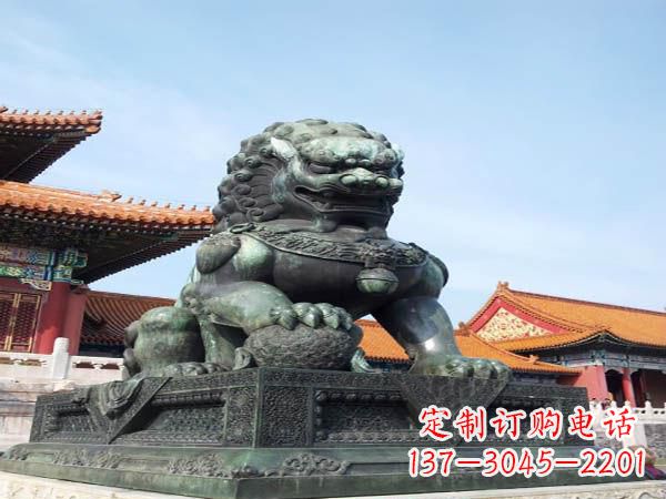 信阳寺庙青铜狮子