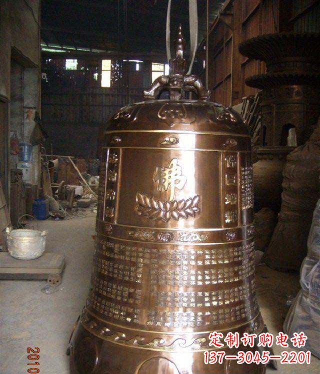 信阳寺庙铸铜钟铜雕