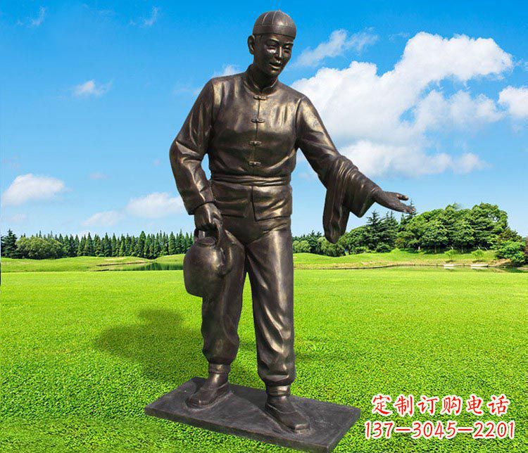 信阳提茶壶的店小二铜雕