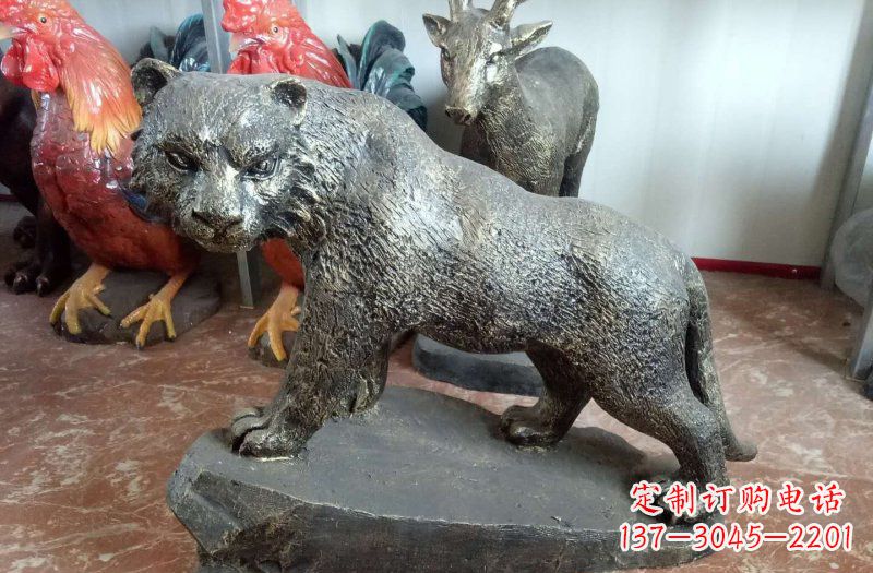 信阳铜雕豹子雕塑