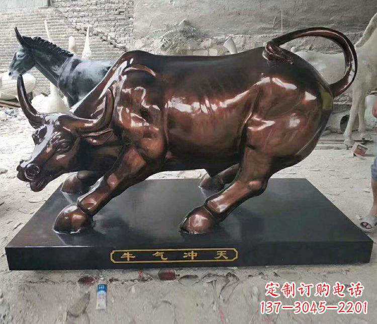 信阳铜雕城市牛气冲天