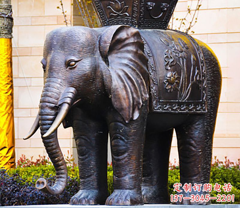 信阳铜雕大象