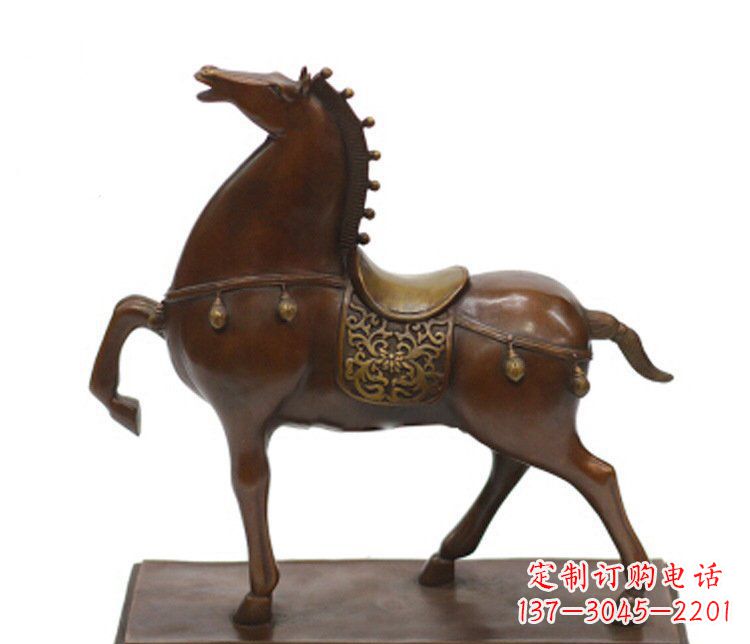 信阳铜雕广场动物马雕塑摆件