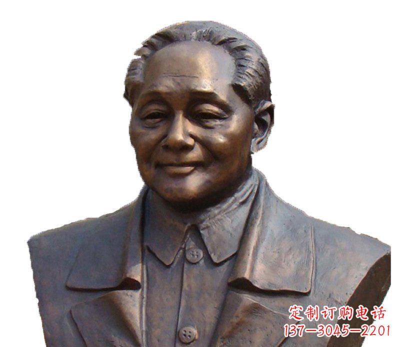 信阳铜雕广场纪念伟人邓小平雕塑