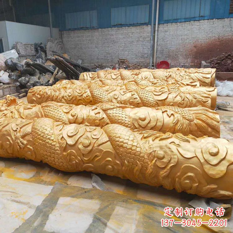 信阳铜雕广场龙柱