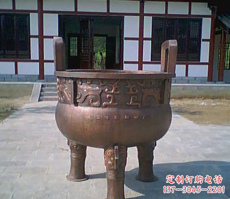 信阳铜雕广场圆形香炉