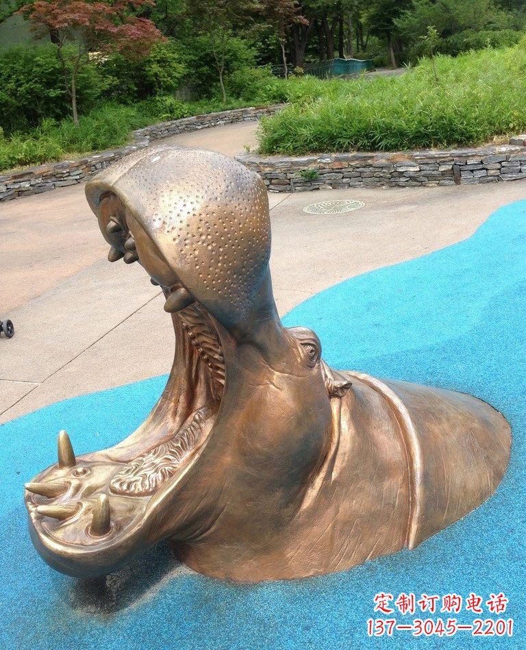 信阳铜雕河马