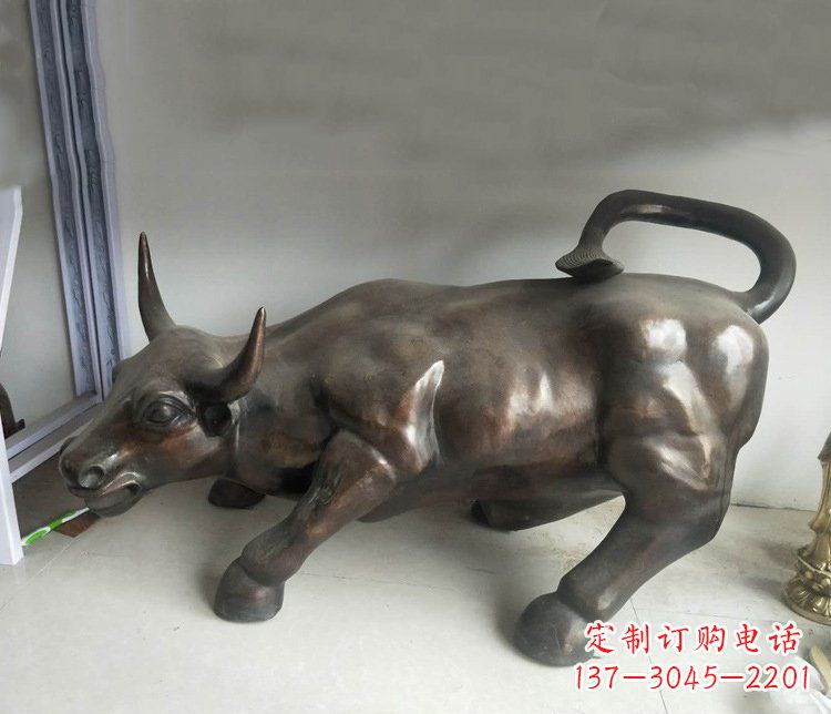 信阳铜雕牛广场动物景观摆件