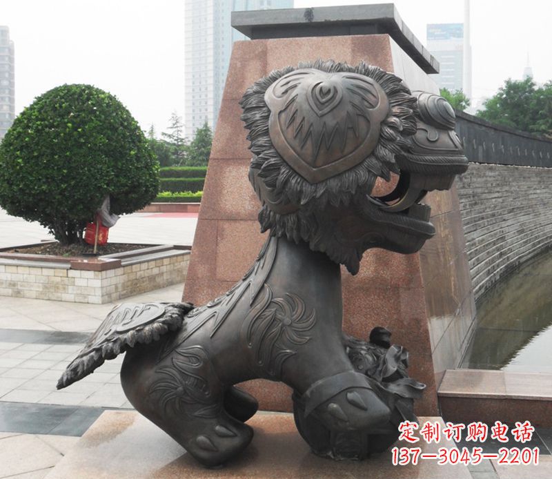信阳铜雕狮子