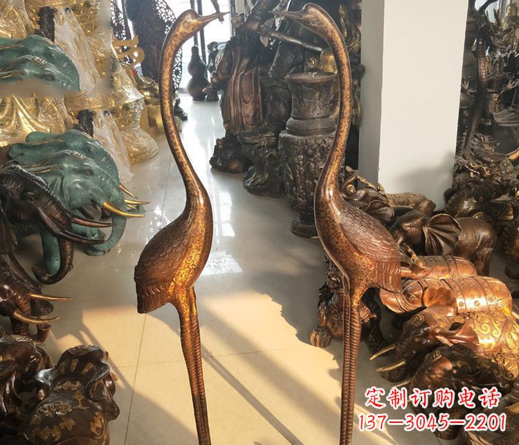 信阳铜雕仙鹤踩龟雕塑摆件