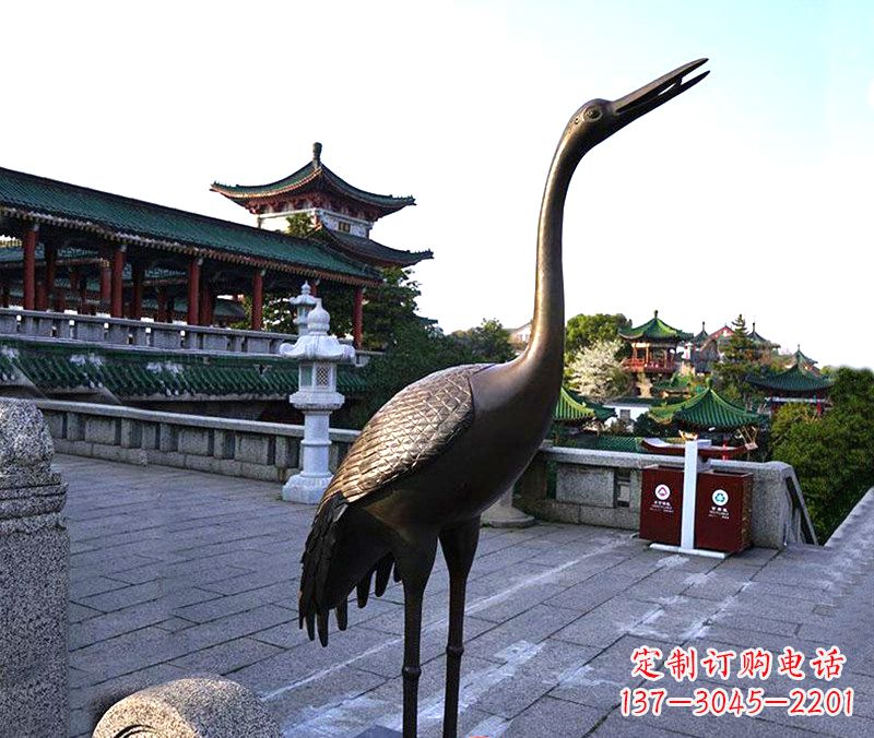信阳铜雕仙鹤雕塑