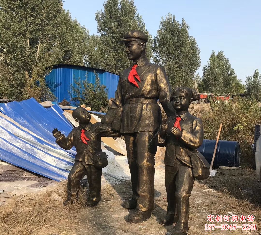 信阳铜雕校园雷锋雕塑