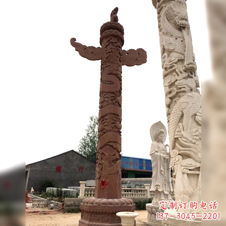 信阳晚霞红华表石柱