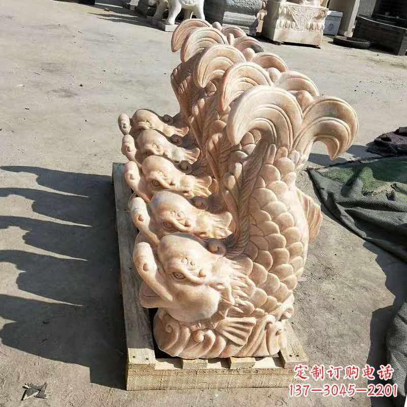 信阳晚霞红喷水鱼石雕-园林水景喷泉动物雕塑摆件