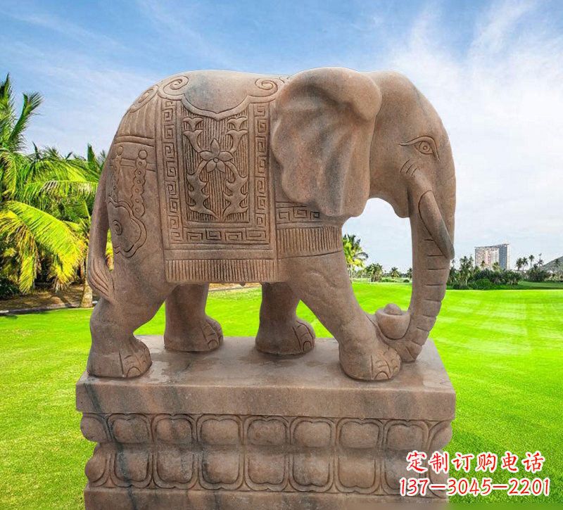信阳晚霞红石雕大象 (2)