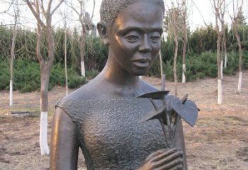 信阳浪漫艺术·女人铜雕