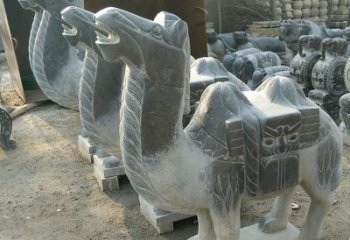 信阳青石骆驼雕，把动物活灵活现